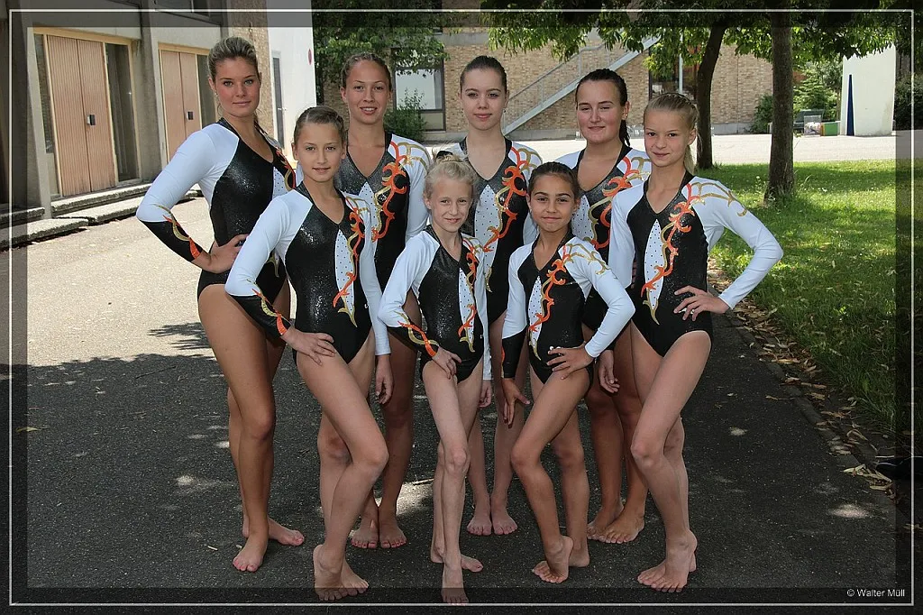 Bild (Walter Müll): Tamara Waldmann, Semira Jagodzinksi, Lea Baas, Jeanine Wieland, Sandra Graf, Alexandra Vogel, Charlotte Wirth und Madlin Prestel auf Platz zwei nach der Vorrunde